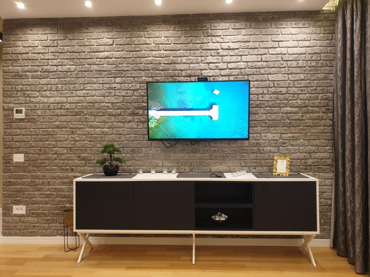 Luxury Spa Suite Belgrade Exterior photo